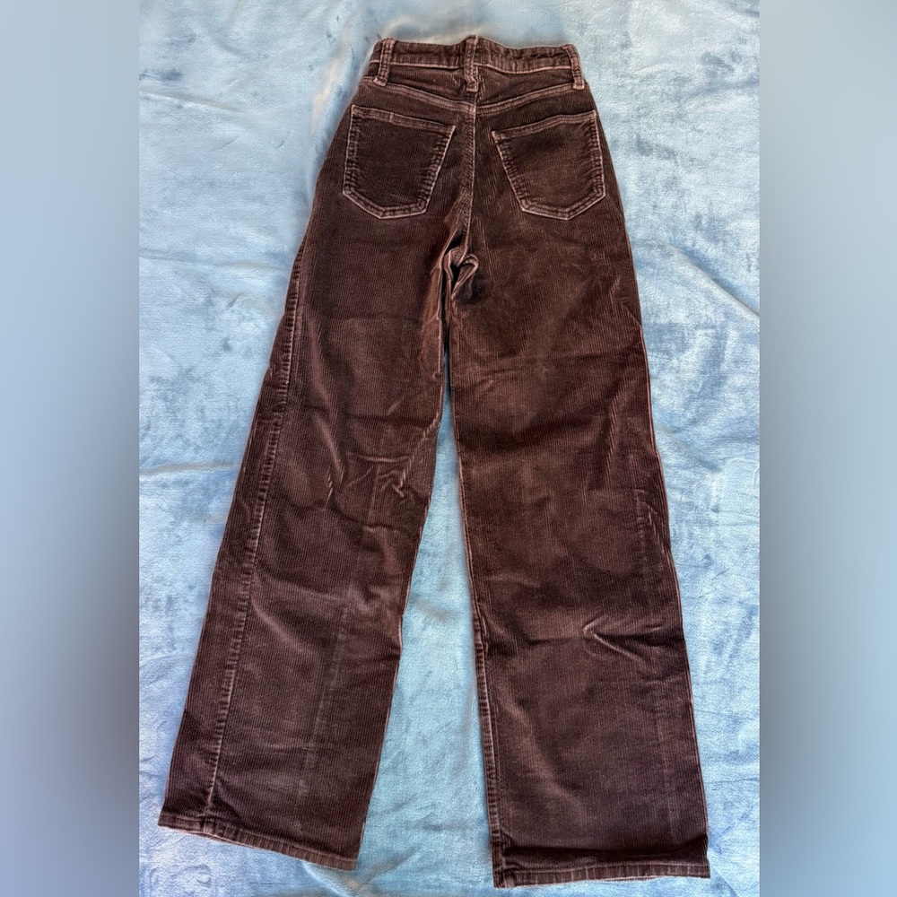 Universal Thread High Rise Brown Jeans - Picture 2 of 5